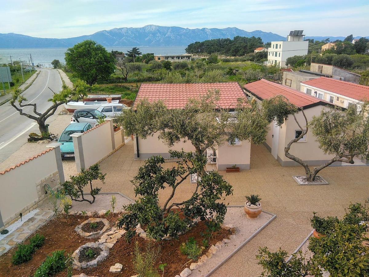 Manora Sucuraj 2 Bedroom Apartment 外观 照片