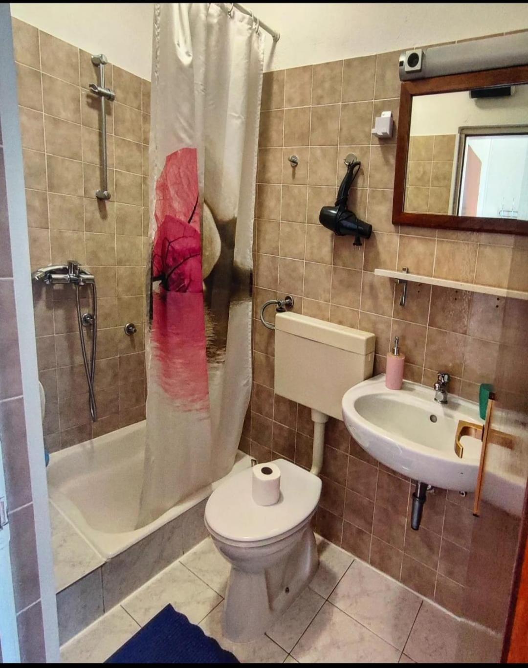 Manora Sucuraj 2 Bedroom Apartment 外观 照片