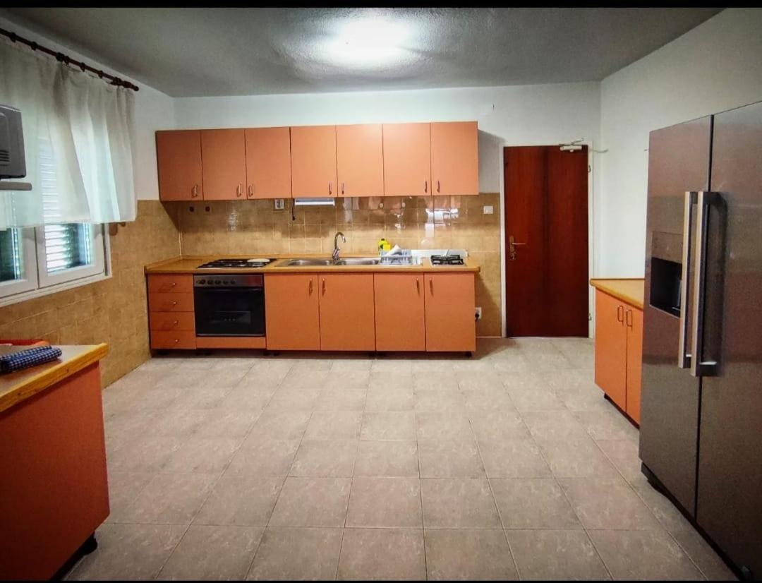 Manora Sucuraj 2 Bedroom Apartment 外观 照片